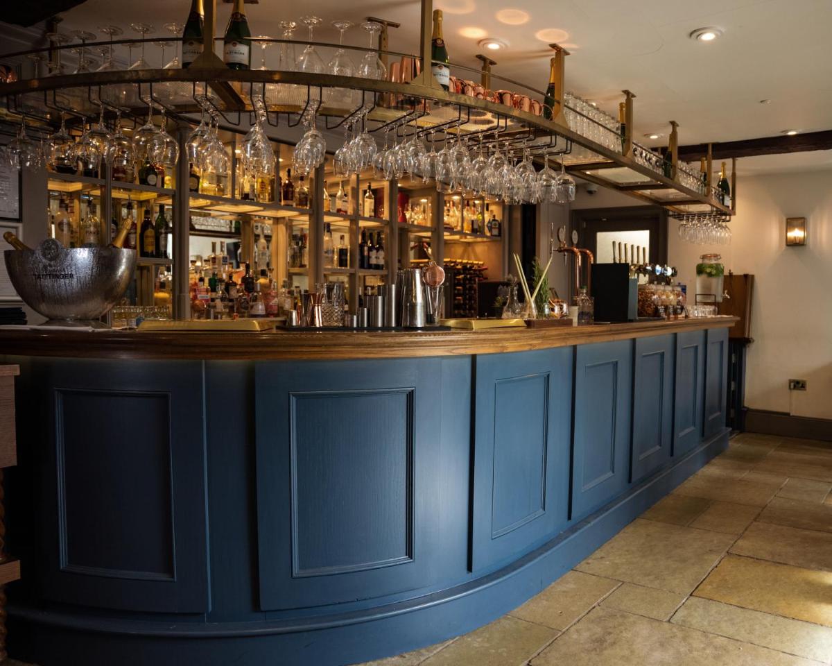Ellenborough Park - Housity