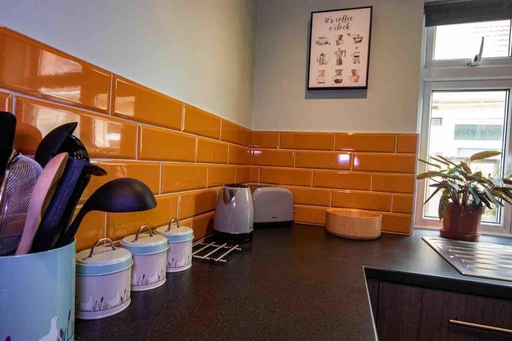 1 Bedroom self contained apartment in Christchurch - Housity