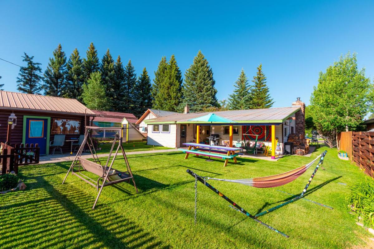 The Wanderlust Hostel - Housity
