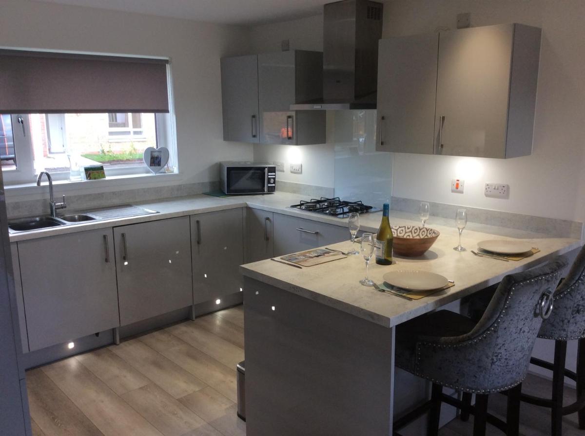 Suitetrails - Beautiful Coastal Cottage in St Monans Scotland