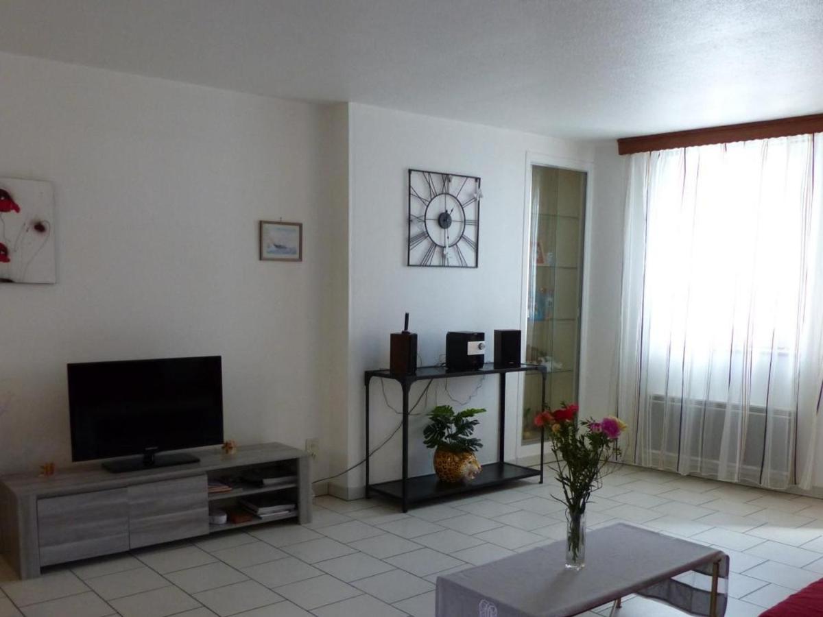 Maison cosy à Moulins : proche centre, cour fleurie, vélos, WiFi et draps fournis - FR-1-489-162 - Housity