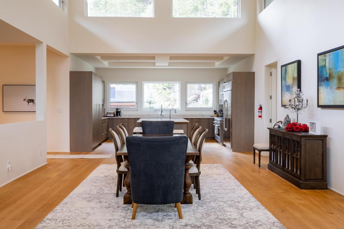 Wedgewoods 9100 by Whistler Premier - Housity