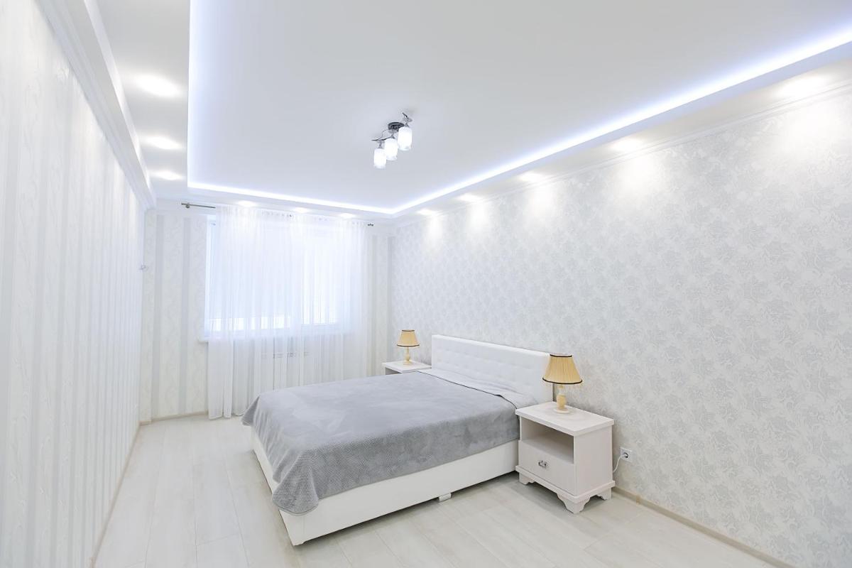 White Sky Apartment - Housity
