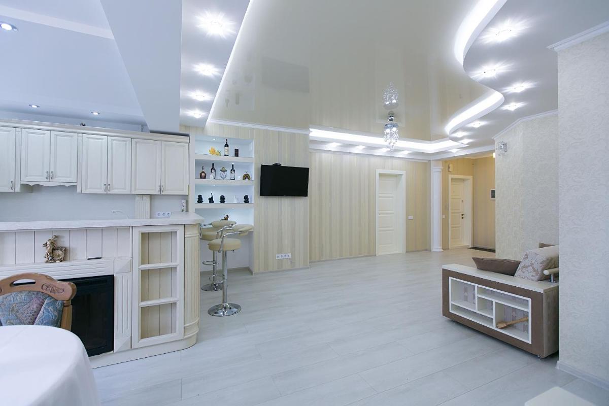 White Sky Apartment - Housity