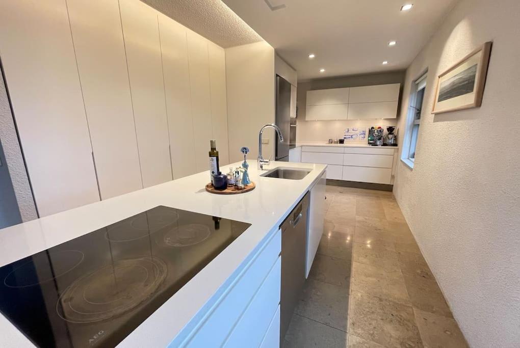 Suitetrails - Modern family friendly house in Reykjavik
