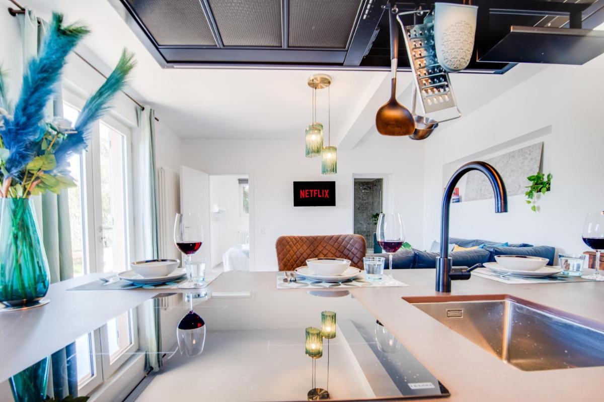 Lugano Vista Lago, Jacuzzi, Montagna a 5 stelle - Housity