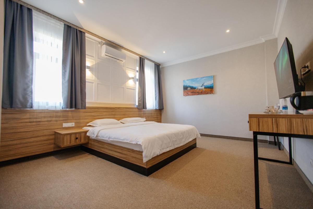 281 Hotel - Hizvo