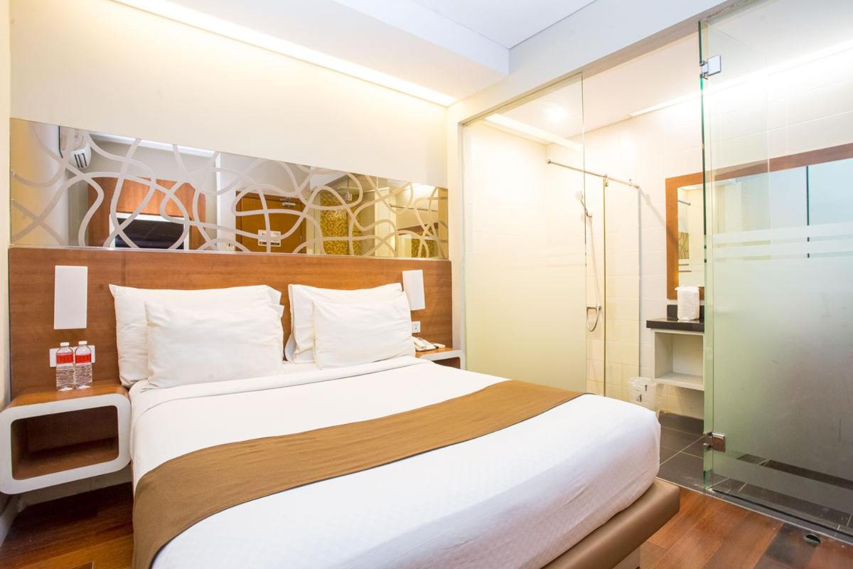 Life Hotel Sudirman Surabaya - Housity