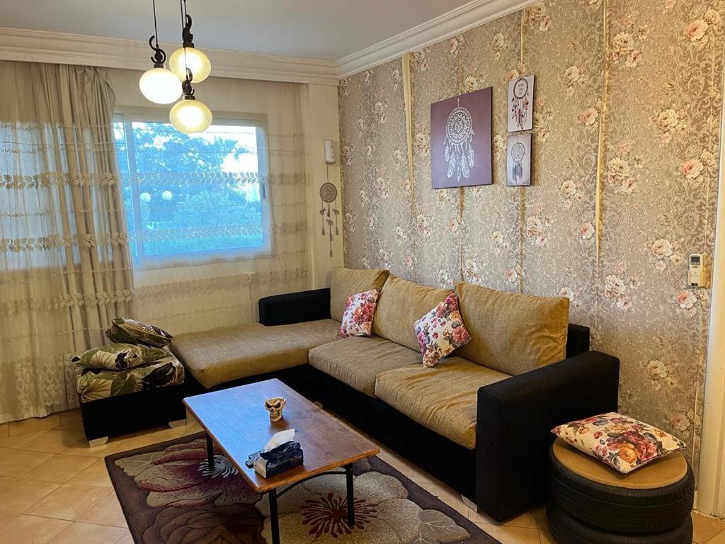 Modern Comfort Vacation Home - Housity
