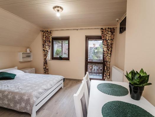 Apartamenty na wzgórzu - Housity