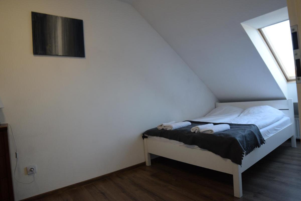 Hot Pot Apartament - Housity
