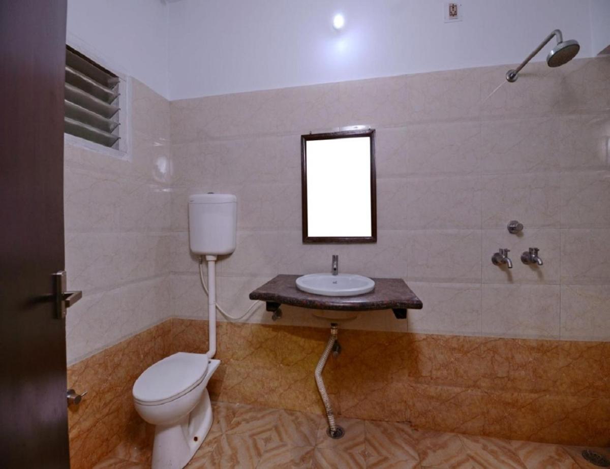 Suitetrails - Hotel Mayura, Ambikapur