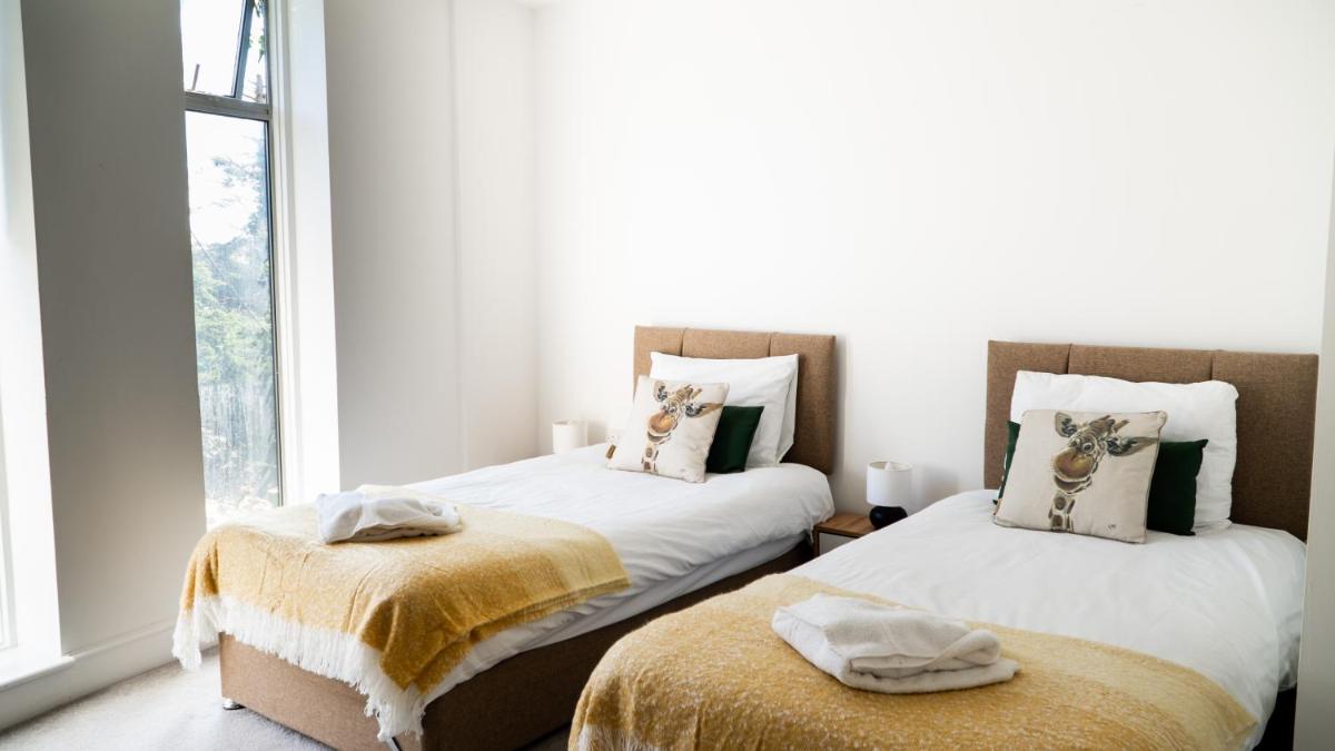 The Crows Nest by Paymán Club - Housity