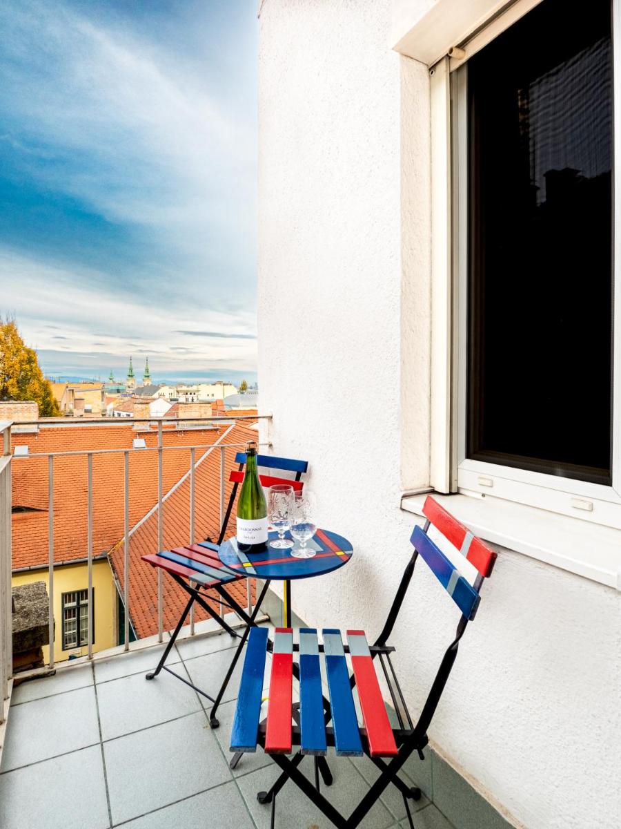 Buda Castle Cosy Apartment - Housity