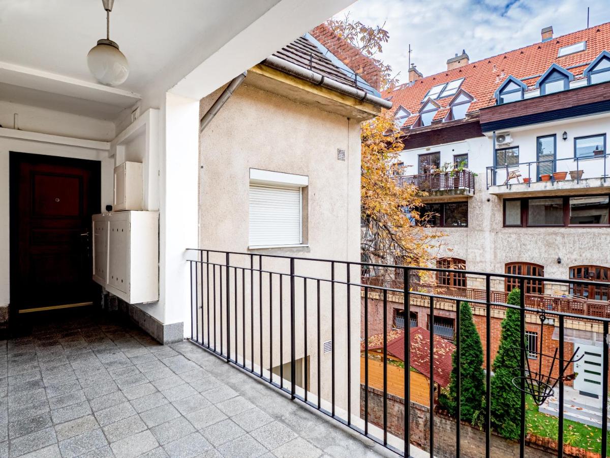Buda Castle Cosy Apartment - Housity