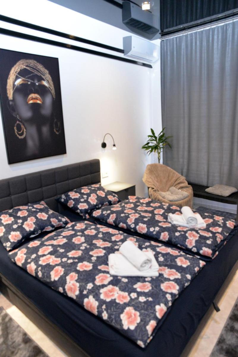 Room Marsonia - Housity