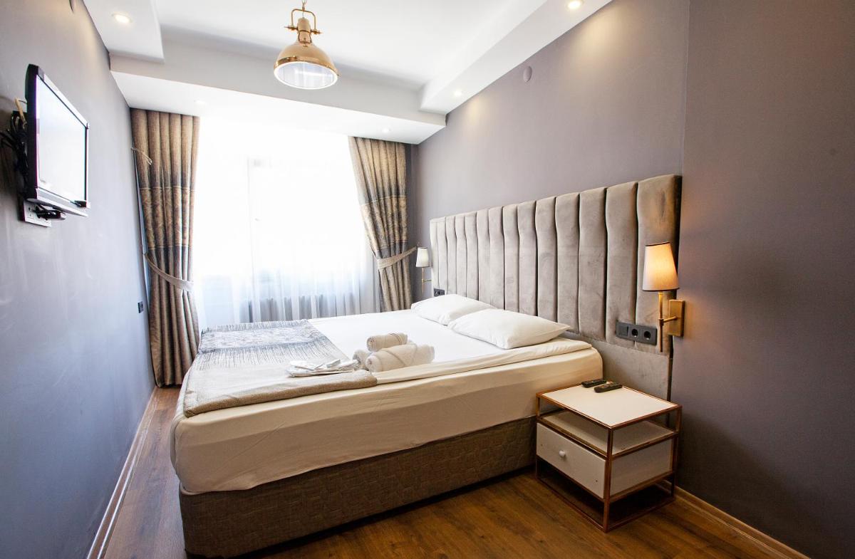Stories Hotel - Housity