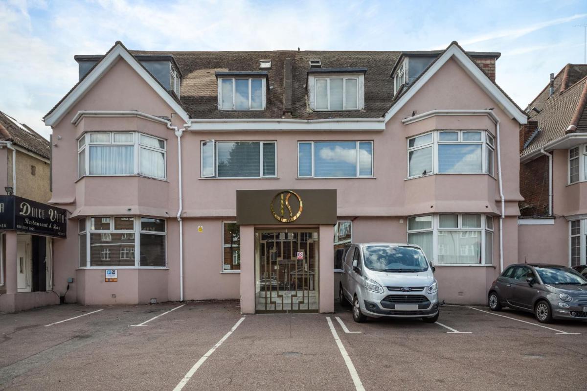King Solomon Hotel- Golders Green - Housity
