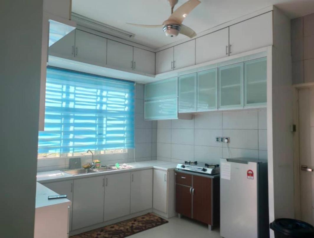 Pro-Qaseh Room Stay , Darulaman Lake Home - Housity