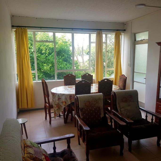 Appartement modeste au centre ville, tramway - Housity