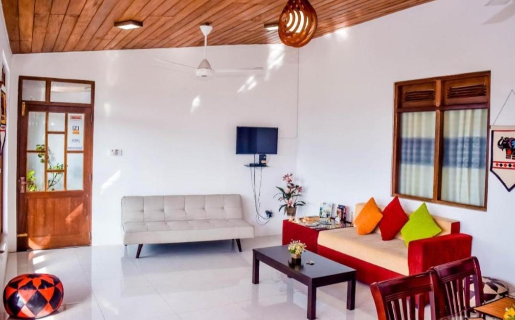 The - Guest House 2 - Housity