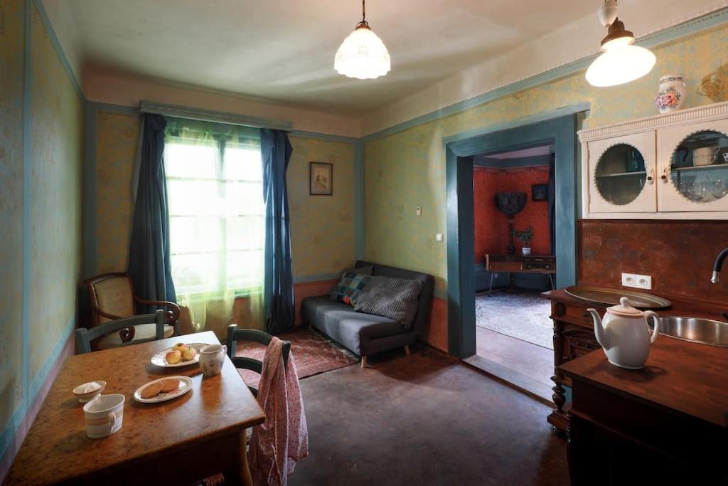 Suitetrails - Apartmány Za branou