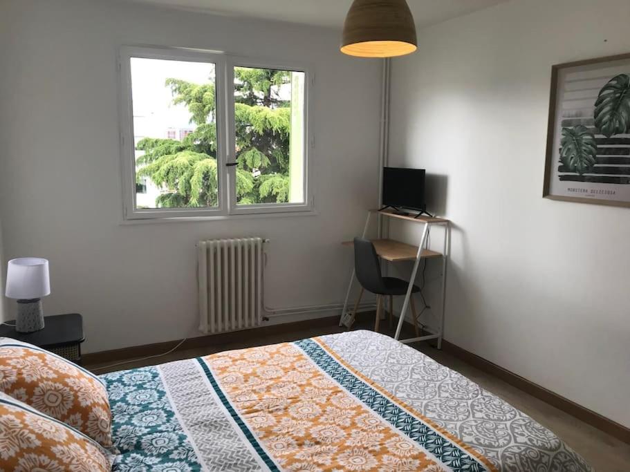 Chez Jacques - Balcon et Garage - Housity