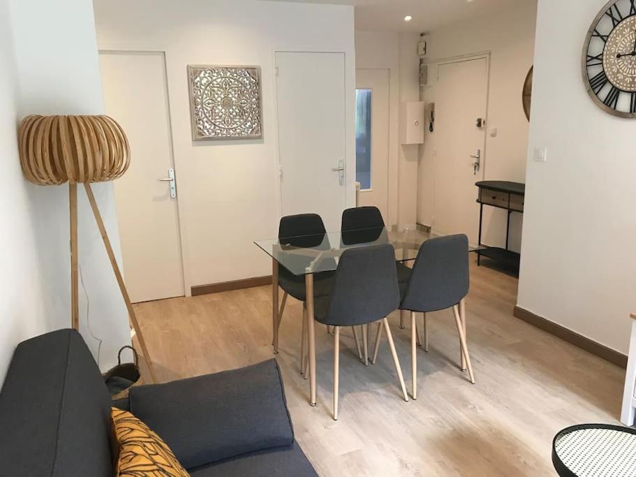 Chez Jacques - Balcon et Garage - Housity