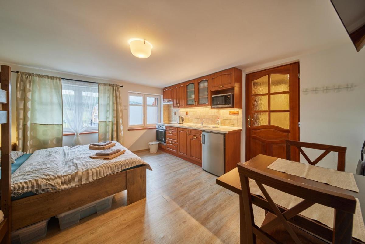 Apartment Eskadra - Housity