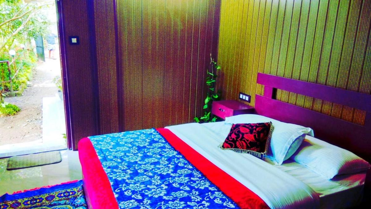 Munnar TeaDrops Plantation Villa - Housity
