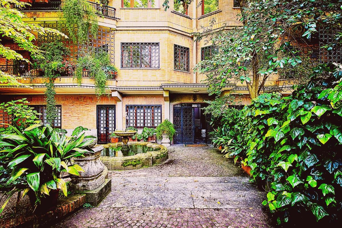 Vatican House Apartment - Housity