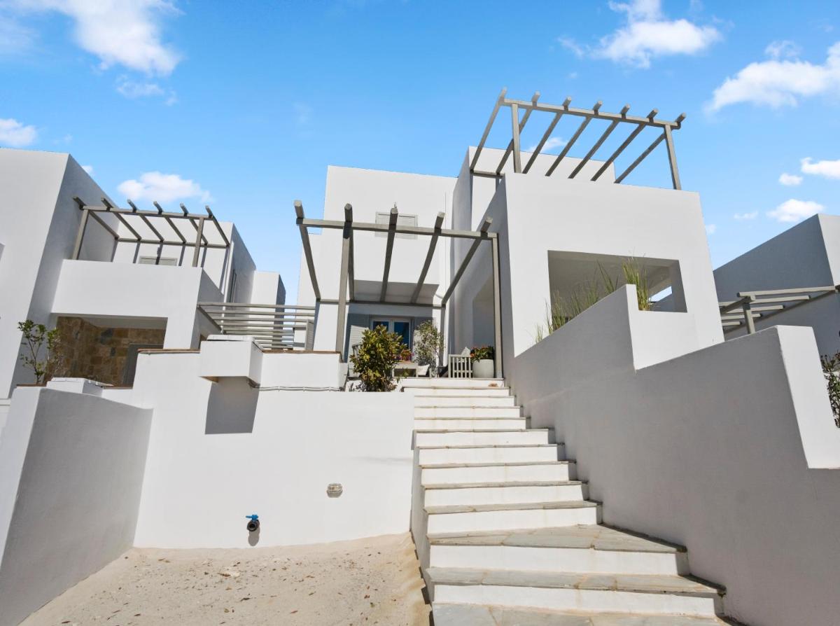 Coraline Villa - Housity