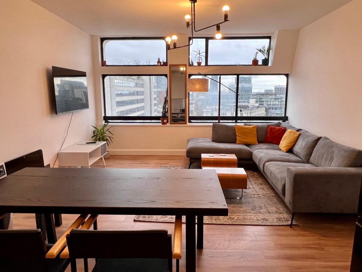 City View 2 Bedrooms Flat - Housity