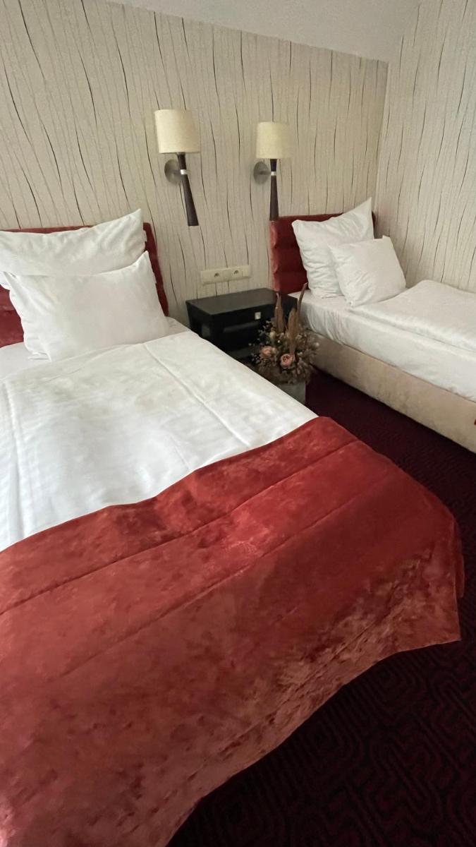 Hotel Silvia Gold Gliwice - Housity