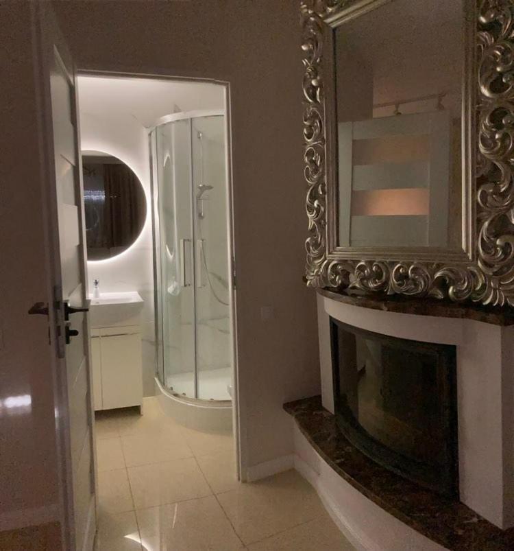 Apartamenty dwupokojowe z łazienką, Darmowy parking, Zameldowanie bezobsługowe - Housity