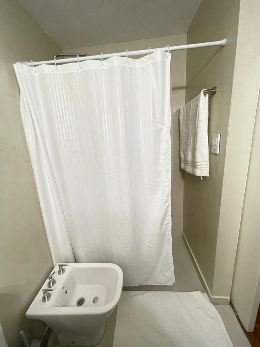 Departamento Parque Urquiza Amplio con estacionamiento - Housity