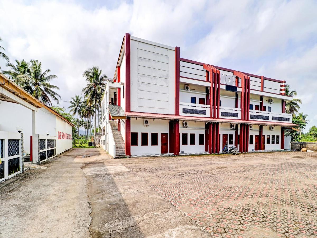 OYO 1525 Benson Hotel - Housity