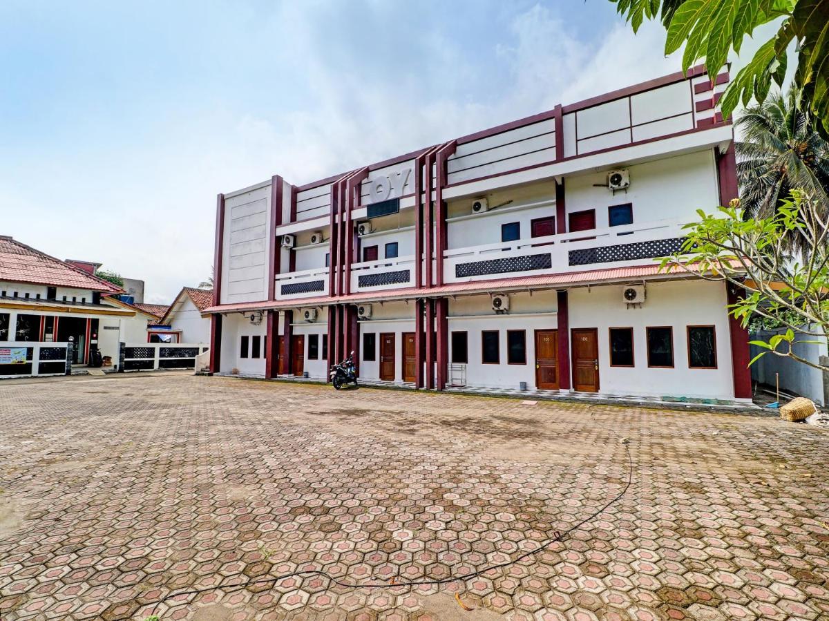OYO 1525 Benson Hotel - Housity