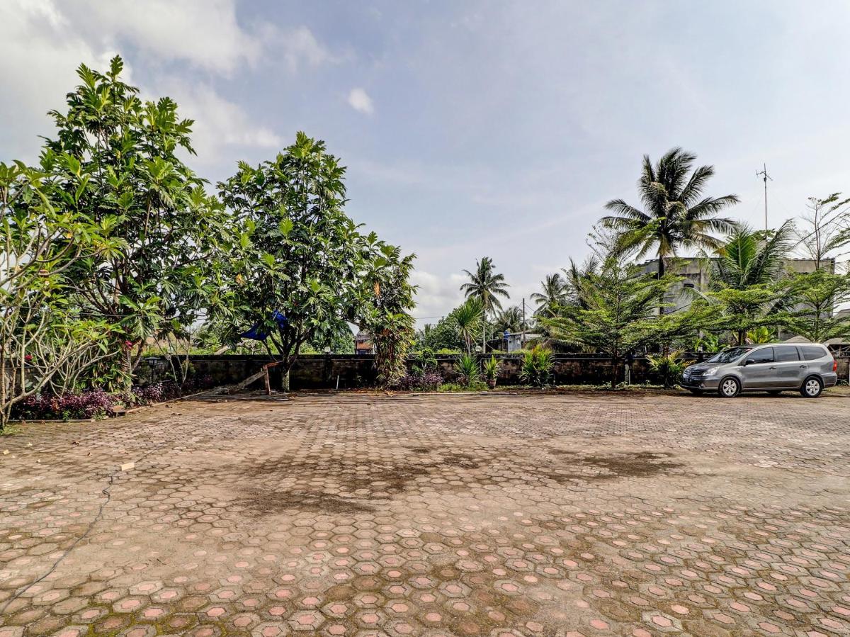 OYO 1525 Benson Hotel - Housity