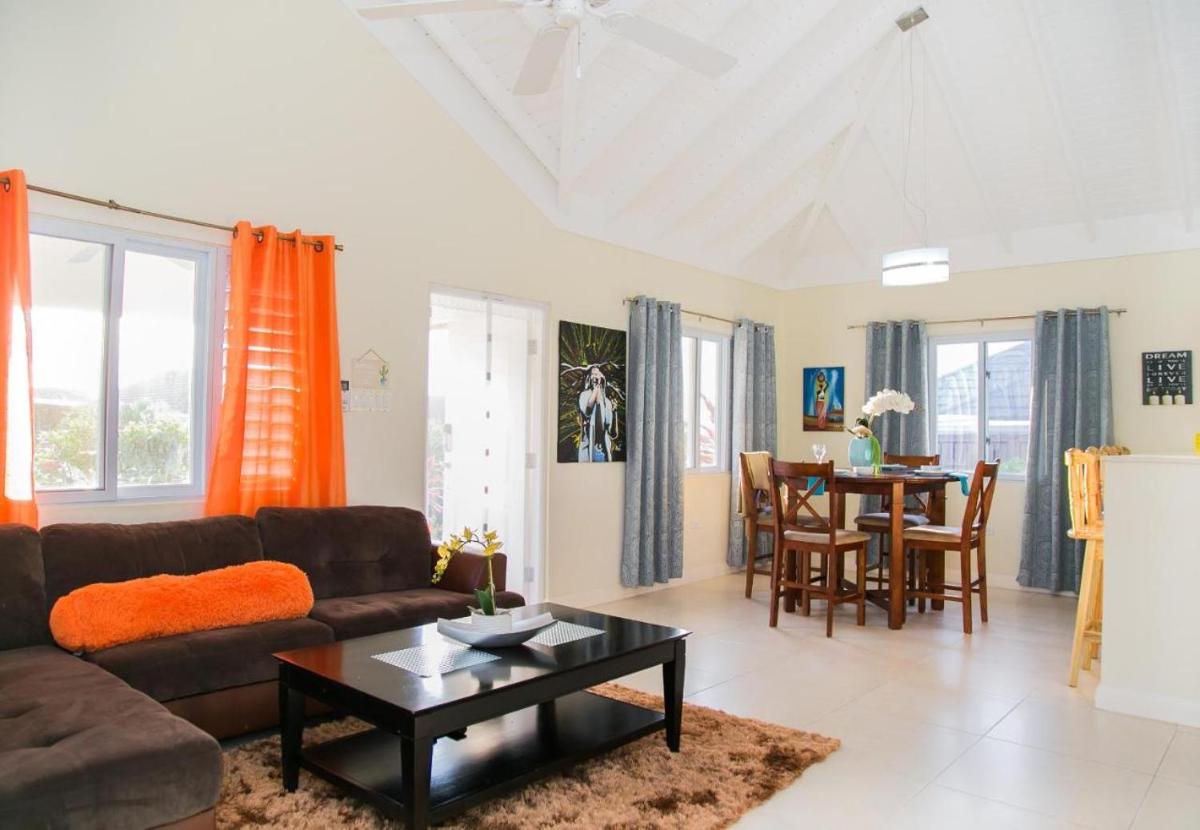 Villas the Palms Richmond - Housity