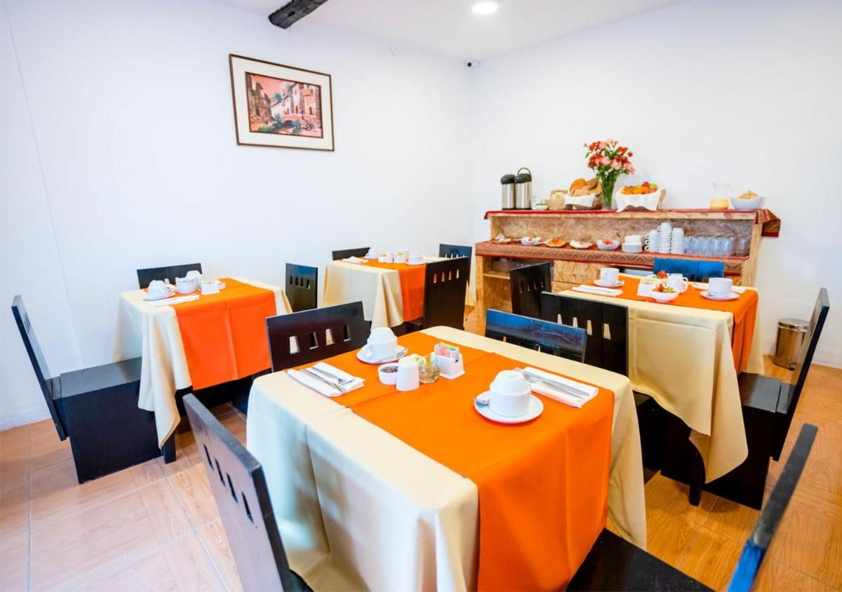 Hotel Kuska Home - Hizvo
