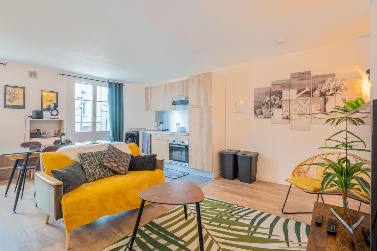 Appartement place de la Cité au coeur de Limoges - Housity