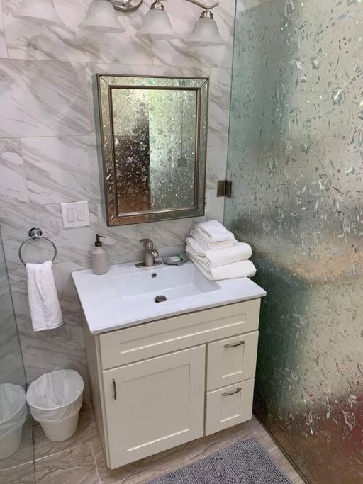 Mountain Lodge Estate - Housity