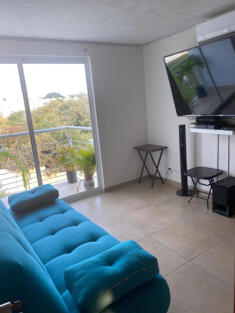 Hermoso departamento con alberca climatizada, gym y lago artificial - Housity
