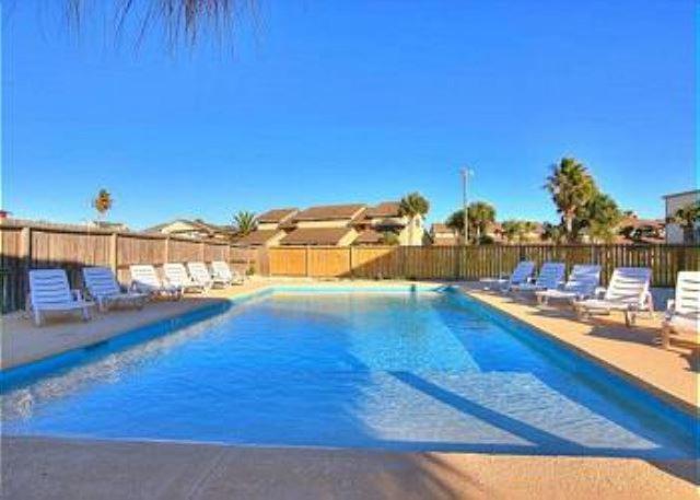 The Villa Reel - House - Housity