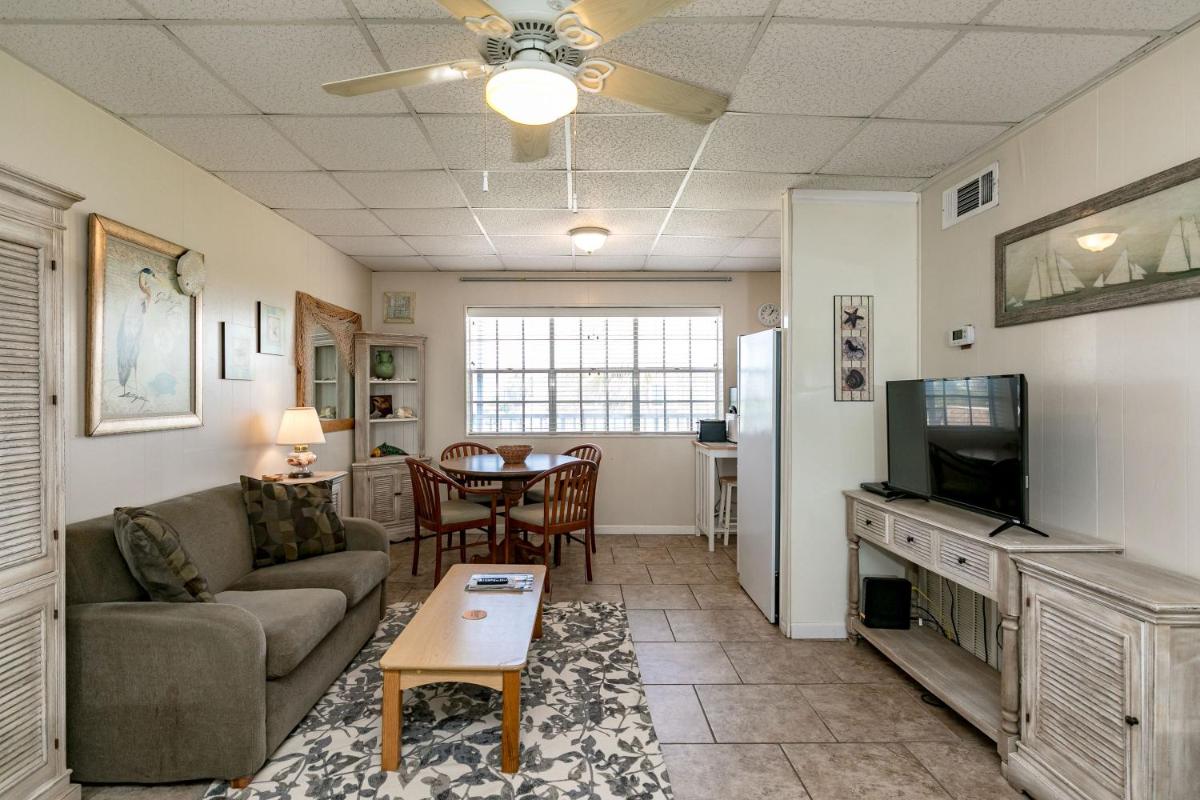 Buried Treasure - Condo - Housity