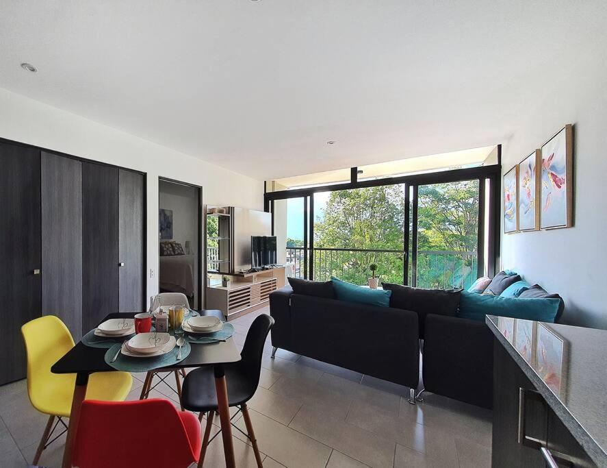 Avitat Joy Finest 1Brm Studio Great View Pool&Gym - Housity