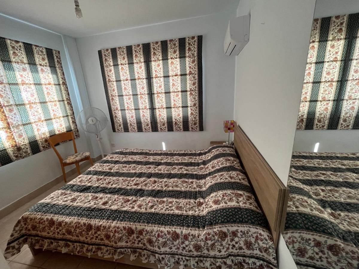 Cyprus-Grecian Sea - Housity
