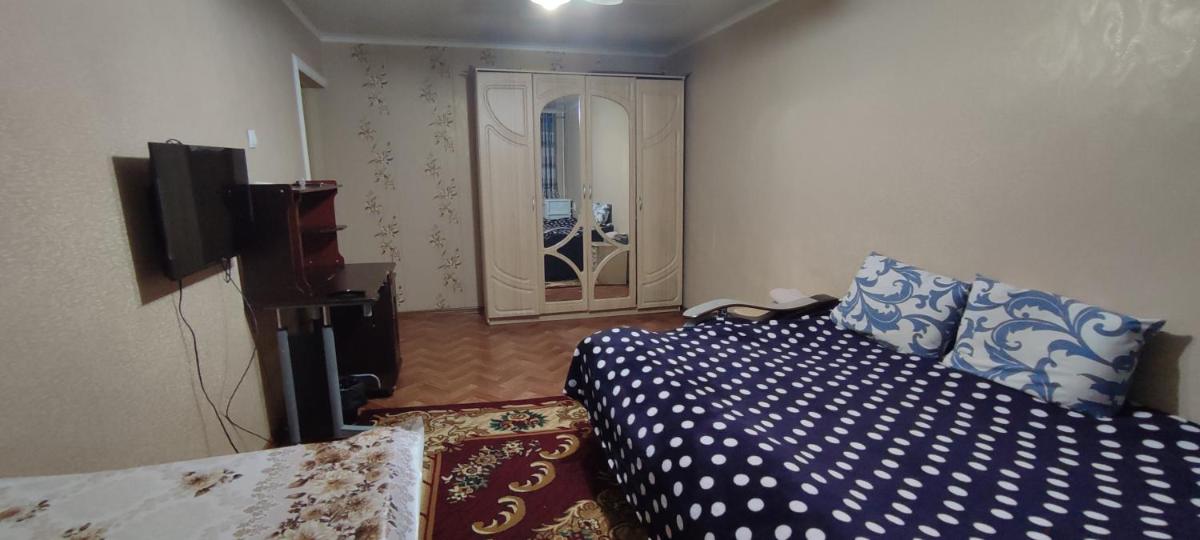 West 1 - Housity