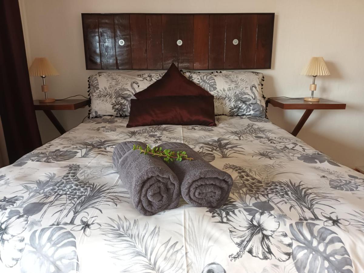 Chameleon Lodge - Housity